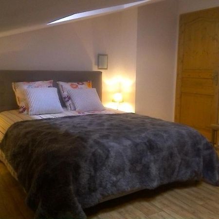 Chambre D'Hotes De Marie Chemery-Chehery Екстериор снимка