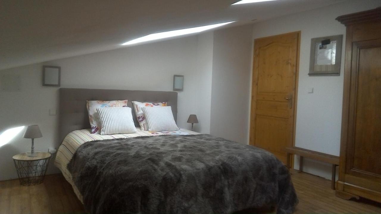 Chambre D'Hotes De Marie Chemery-Chehery Екстериор снимка